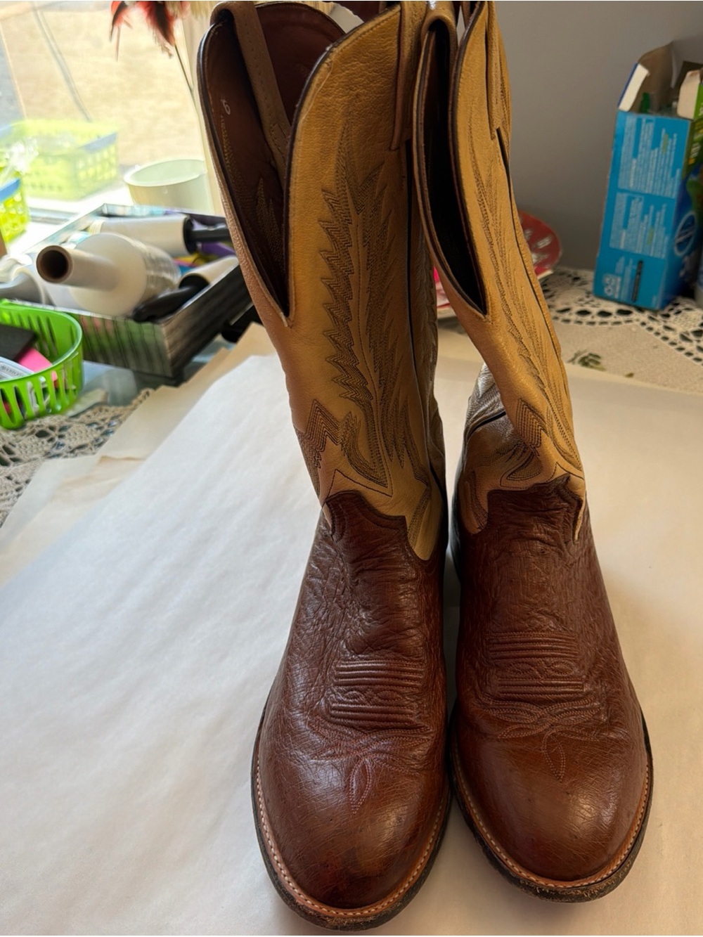 Tony Lama Classic Men's Brown & Tan Leather Cowboy Boots size 10D